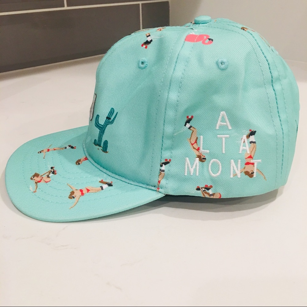 ❤️ALTAMONTE Mint Cali Skateboard girl SnapBack